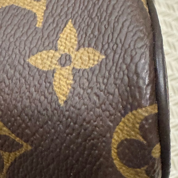 Louis Vuitton Monogram Packing Travel Cube MM Bag - Picture 4 of 13